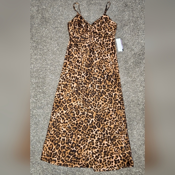 Sofia By Sofia Vergara Leopard Print Maxi Dress Womens Size XS - Picture 1 of 10